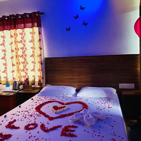 Carmel Home Stay Munnar Zewnętrze zdjęcie