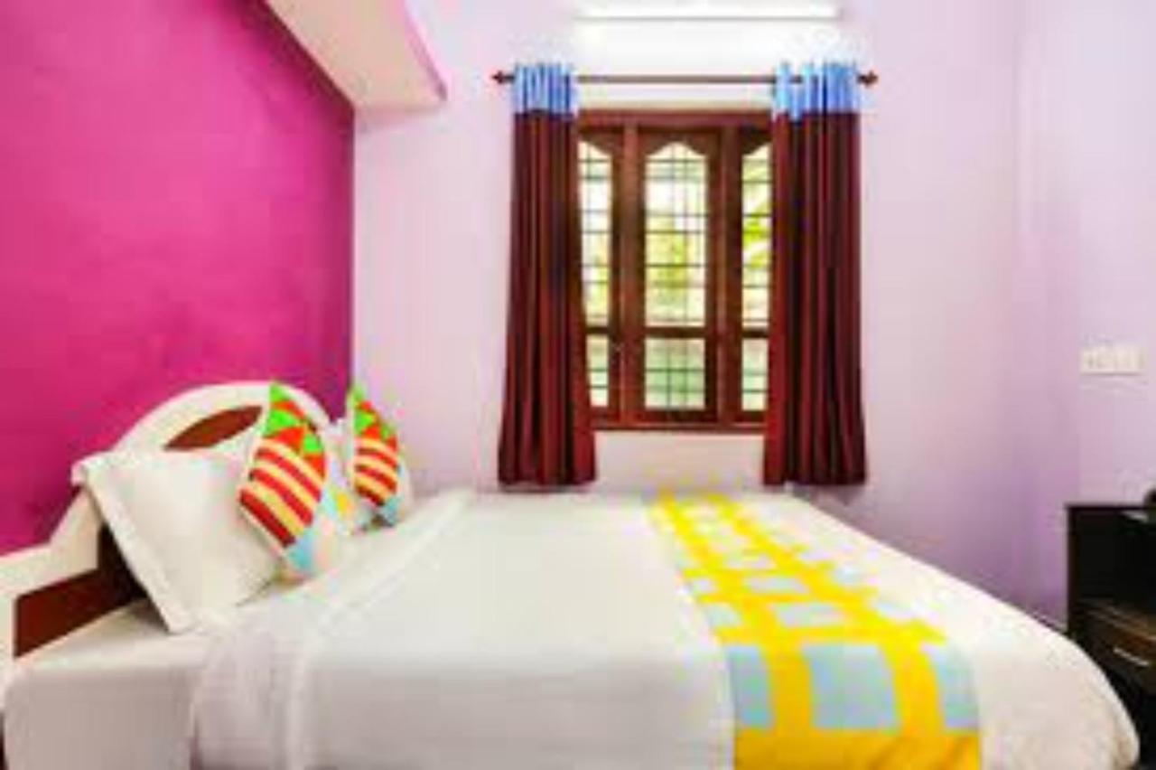 Carmel Home Stay Munnar Zewnętrze zdjęcie