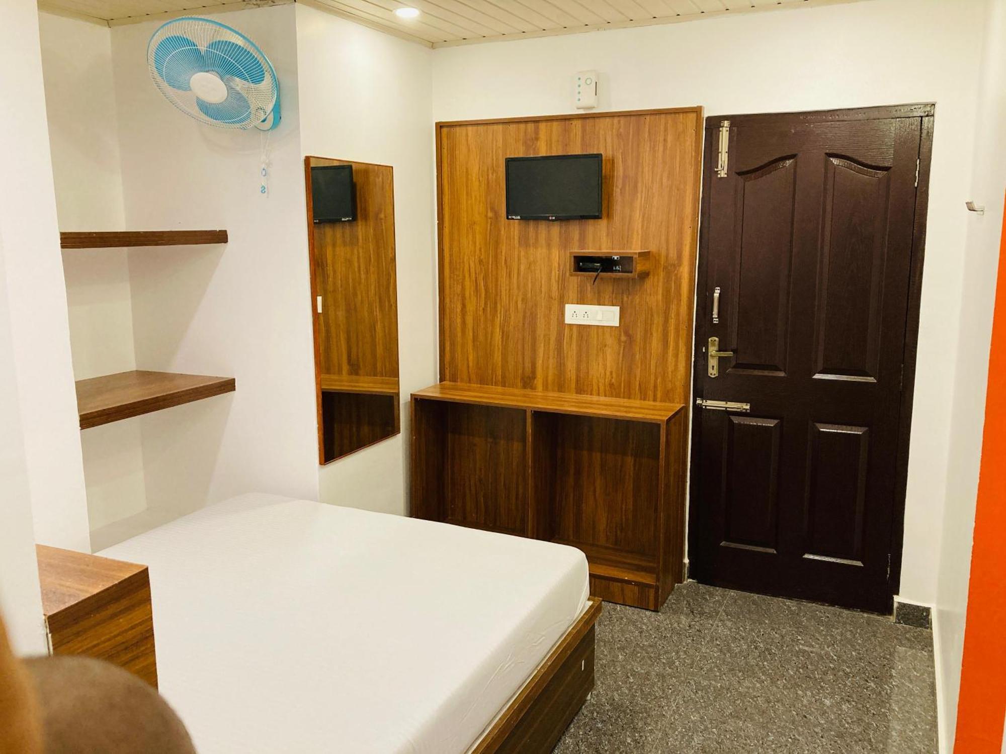Carmel Home Stay Munnar Pokój zdjęcie